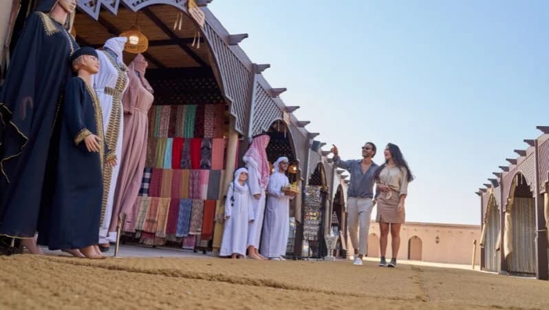 Noble Life Desert Dinner Show Safari: A Magical Evening Under the Stars